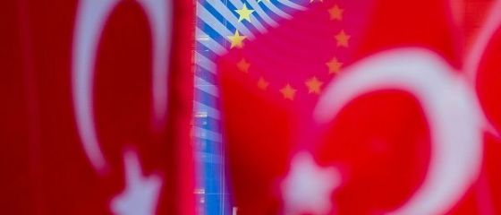 Relatii tot mai tensionate intre Ankara si Bruxelles. Parlamentul European dezbate o posibila suspendare a aderarii Turciei la UE