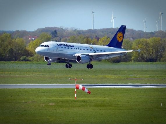 Lufthansa vrea să reia mai multe curse aeriene din iunie, în special către destinații turistice din Europa