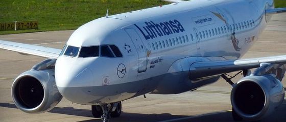 O noua greva la Lufthansa anuleaza 1.700 de zboruri, marti si miercuri. Instanta respinge cererea companiei de a declara protestul pilotilor ilegal