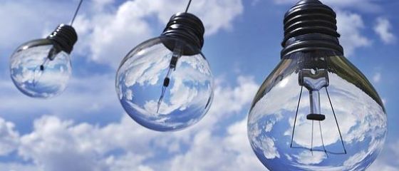 Energia electrica se ieftineste cu aproape 2%, de la 1 ianuarie