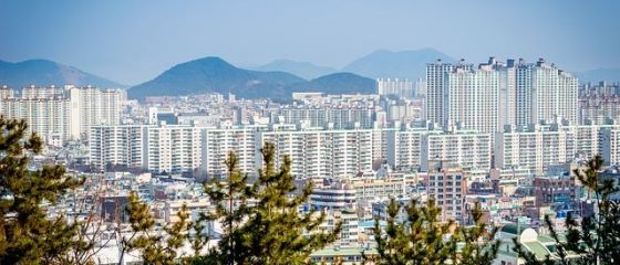 Cât de aproape suntem de o prăbușire a pieței imobiliare. Într-un singur oraș prețurile au depășit boom-ul de acum 10 ani