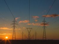 
	ANRE: Energia electrica pentru populatie se va scumpi cu cel mult 1%, de la 1 iulie
