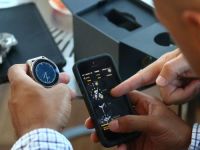 Vector, brandul de ceasuri inteligente lansat in Romania, cumparat de Fitbit, cea mai mare companie din domeniu