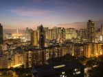 Hong Kong ramane, pentru al saptelea an consecutiv, cea mai scumpa piata de locuinte din lume