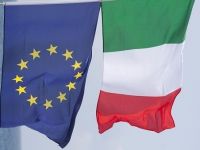 Mai putin de jumatate dintre italieni vor sa ramana in UE