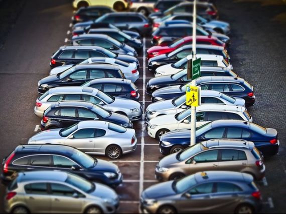 Piața auto din România a crescut cu aproape 25%, la șapte luni. Dacia Logan continuă să fie cel mai cupărat model