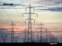Prețul energiei electrice pe bursa din România, cu 25% mai mic față de țările din regiune