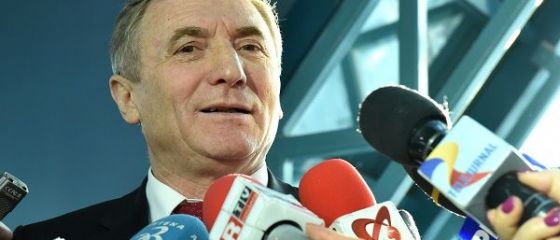 Augustin Lazăr anunţă că îşi depune candidatura pentru un nou mandat de procuror general