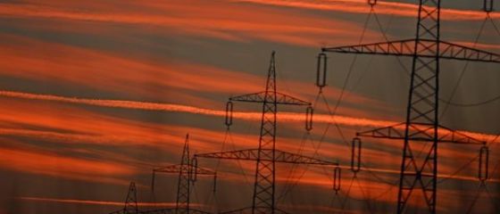 Prețul energiei pe piața bursieră a scăzut cu 26%, de la recordul istoric din ziua precedentă