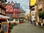 Exporturile Germaniei ating un nivel fara precedent si imping excedentul comercial la recordul de 253 mld. euro