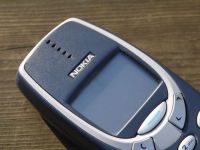 Nokia va relansa luna aceasta celebrul telefon 3310! Care va fi pretul