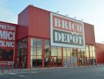 Brico D&eacute;p&ocirc;t Romania a sistat aprovizionarea cu produse din lemn provenind de la producatorul austriac Holzindustrie Schweighofer