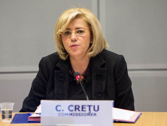 Corina Crețu: Peste 60% din investiţiile publice din România sunt create prin fonduri europene