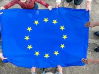Locuitorii statelor UE ar putea primi cetățenie europeană. Petiția, inițiată de un fost europarlamentar român, a fost înregistrată la PE