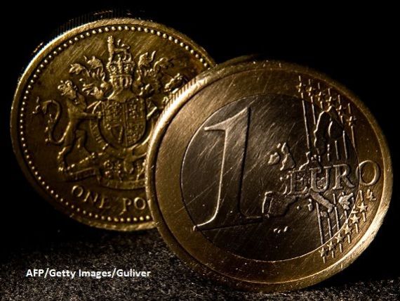 Euro se apropie de 4,55 lei, nou nivel maxim al ultimei luni