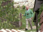 Prinţul Charles îi îndeamnă pe români să îşi petreacă vacanţele în țară şi să descopere bogăţiile de necrezut ale acesteia: România ocupă un loc deosebit în inima mea