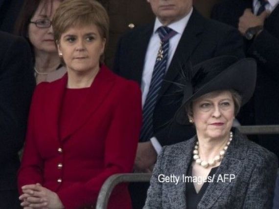 Premierul Scotiei cere oficial Theresei May sa-i permita organizarea unui nou referendum pentru independenta, la doua zile dupa declansarea Brexitului