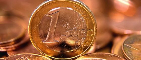Euro creste din nou la BNR, dar ramane sub maximul atins saptamana trecuta