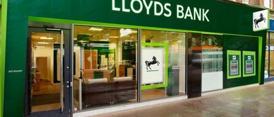 Grupul financiar Lloyds Bank isi deschide birou la Berlin, dupa Brexit. Cate joburi ar putea pierde Londra, dupa ce Regatul paraseste piata unica