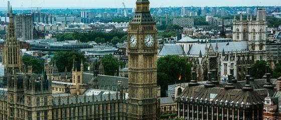Preturile locuintelor din Londra au inregistrat in aprilie cea mai mare scadere anuala din ultimii opt ani