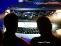 Primele imagini cu noua generatie Duster. Cum arata SUV-ul pe care Dacia il lanseaza in 2018. FOTO