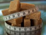Alimentele si bauturile cu un continut mare de zahar ar putea fi supraimpozitate si in Romania. Ce alte tari taxeaza zaharul