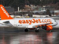 easyjJet raportează primele pierderi anuale din istorie, din cauza crizei COVID-19. Operatorul aerian low-cost a concediat 4.500 de angajaţi și a vândut din aeronave