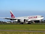 Qatar Airways recruteaza insotitori de zbor la Bucuresti. Ce conditii trebuie sa indeplineasca cei care vor sa lucreze in domeniul aviatiei
