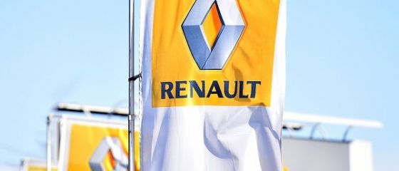 Guvernul francez cere Renault să nu-şi mai dezvolte capacitatea de producţie peste hotare, în schimbul pachetului de salvare de 5 mld. euro