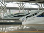 China a inaugurat noua generatie de trenuri-glont , care ating 400 km/ora