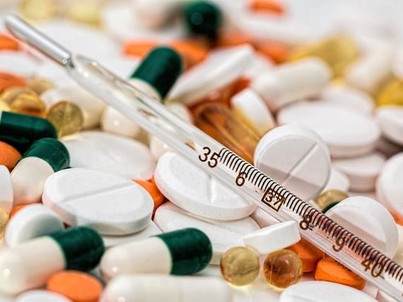 Consiliul Concurenţei a autorizat tranzacţia prin care Glebi Holdings preia A D Pharma, dar după ce va cesiona 18 farmacii