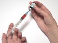 Eficacitatea vaccinului anti-COVID-19 dezvoltat de Universitatea Oxford și AstraZeneca va fi cunoscută în septembrie