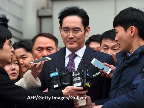 Moştenitorul imperiului Samsung, condamnat la cinci ani de închisoare. Lee Jae-Yong, implicat scandalul de corupție care a dus la demiterea președintei țării