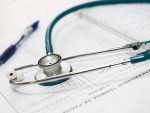 Majorările salariilor medicilor, plătite din fondul de asigurări de sănătate. Curtea de Conturi: Ponderea plăţilor a urcat de 1%, în 2016, la 24,44%, în 2019