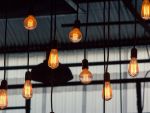 ANRE şi Consiliul Concurenţei analizează evoluţia pieţei de energie. Prețul la electricitate a crescut cu 6,7%, într-o singură lună