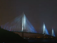 Scoțienii au inaugurat cel mai lung pod suspendat din lume, care traversează estuarul Forth