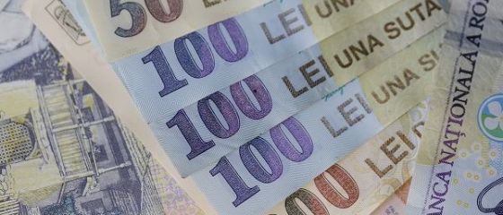 Modificări fiscale de la 1 ianuarie 2020: Salariul minim crește la 2.230 lei brut lunar, iar supraacciza la carburanți este eliminată