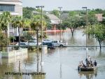 Harvey, mai rău decât Katrina. Pagubele în urma uraganului ar putea să coste Texasul 180 mld. dolari. Peste 5% din capacitatea de producţie a petrolului din Golful Mexic este închisă