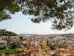 La un pas de faliment în urmă cu câțiva ani, Portugalia îşi racapătă nota recomandată investiţiilor de la S P