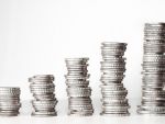 Indicele ROBOR, în funcție de care se calculează dobânzile la creditele în lei, a coborât la 2,03%