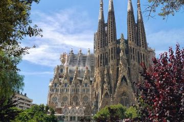 Sagrada Familia, catedrala simbol a Barcelonei, a obținut autorizație de construcție, la 137 de ani de la începerea lucrărilor