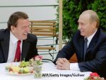Fostul cancelar german Gerhard Schroeder intră în Consiliul de Administraţie al gigantului rusesc Rosneft. De ce se teme Germania