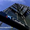 Criza din Catalonia trimite unde se șoc în economie. Bancile catalane au înregistrat cele mai mari pierderi din acest an și iau în calcul să plece din Barcelona