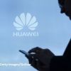 SUA îi acuză oficial pe chinezii de la Huawei de fraudă bancară şi furt tehnologic