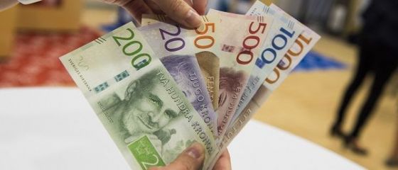 Cea mai veche bancă centrală din lume renunță la dobânzile negative, după cinci ani. De ce au apelat țările europene la dobânzi sub zero în ultimii ani