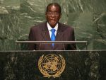 Preşedintele din Zimbabwe, Robert Mugabe, a demisionat după 37 de ani la putere