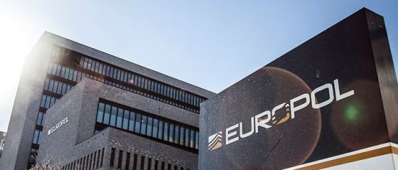 Europol: Traficul de droguri, cea mai mare piaţă ilegală din UE, generează venituri anuale de 24 de mld. euro