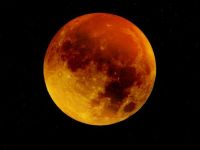 Luna Lupului și Luna de Sânge, două fenomene astronomice deosebite în primele nopți din 2018