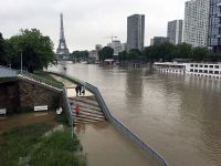 Inundaţii la Paris: Sena a ajuns la patru metri peste nivelul obişnuit