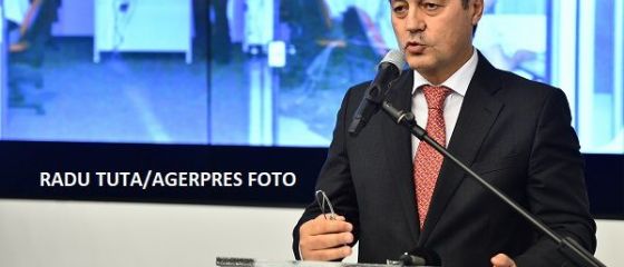 De la bursă, la fast-food. Stere Farmache, fost şef al BVB, numit administrator al companiei care deține franciza pentru KFC, Pizza Hut şi Taco Bell